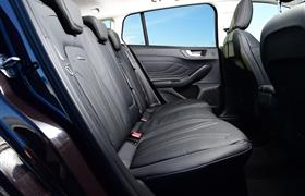 Ford Focus Combi AT photo 11